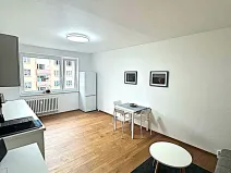Prodej bytu 1+1, Loket, Sportovní, 40 m2