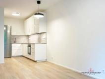 Pronájem bytu 2+kk, Praha - Smíchov, Plzeňská, 57 m2