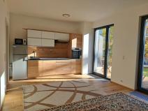 Pronájem bytu 1+kk, Praha - Košíře, Lerausova, 35 m2