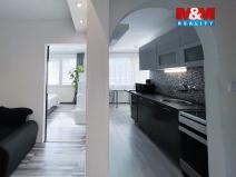 Prodej bytu 2+1, Strakonice - Strakonice I, Tržní, 43 m2