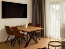 Pronájem bytu 2+kk, Praha - Kbely, Sedlářova, 52 m2