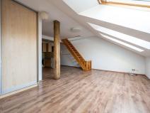 Pronájem bytu 2+kk, Pardubice - Bílé Předměstí, Husova, 79 m2