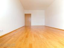 Pronájem bytu 2+kk, Praha - Holešovice, U průhonu, 69 m2