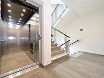 Pronájem garážového stání, Praha - Třebonice, K metru, 10 m2