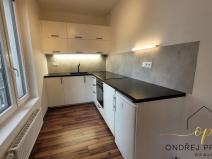 Pronájem bytu 1+kk, Praha - Modřany, Soukalova, 33 m2