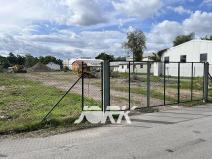 Prodej komerčního pozemku, Pardubice, 2885 m2