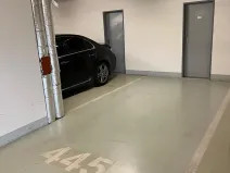 Pronájem garážového stání, Praha - Žižkov, Olšanská, 6 m2