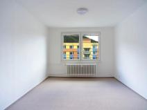 Prodej bytu 3+1, Úpice, Pod Skalkou, 64 m2