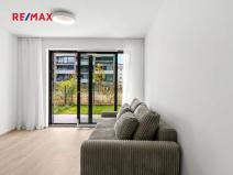 Pronájem bytu 1+kk, Praha - Žižkov, Šrámkové, 36 m2