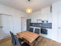 Pronájem bytu 2+kk, Praha - Karlín, Sokolova, 59 m2