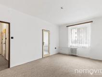 Pronájem bytu 2+1, Praha - Hloubětín, Zelenečská, 51 m2