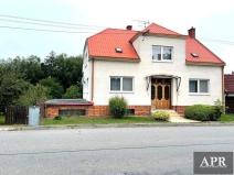 Prodej rodinného domu, Horní Němčí, 234 m2