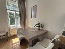 Pronájem bytu 2+kk, Písek, Mírové nám., 53 m2