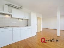 Pronájem bytu 1+kk, Praha - Žižkov, Květinková, 37 m2