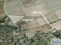 Prodej podílu pole, Kly, 3714 m2