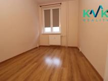 Pronájem bytu 3+1, Horní Slavkov, Školní, 62 m2