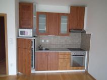 Pronájem bytu 1+kk, Praha - Strašnice, Názovská, 40 m2