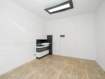 Pronájem obchodního prostoru, Ostrava, 28. října, 22 m2