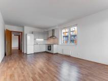 Pronájem bytu 2+kk, Praha - Vysočany, Strnadových, 55 m2