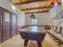 Prodej obchodního prostoru, Hradec Králové - Svinary, Podhůrská, 633 m2