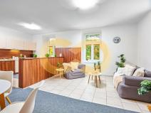 Prodej vícegeneračního domu, Malonty, 317 m2