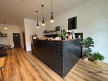 Pronájem obchodního prostoru, Napajedla, Masarykovo náměstí, 70 m2