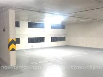 Pronájem garážového stání, Pardubice, Smilova, 12 m2