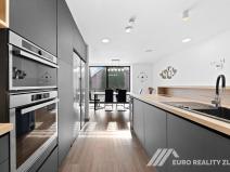 Prodej rodinného domu, Zlín, Mezihoří, 350 m2