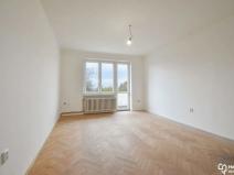 Prodej bytu 3+1, Dolany, 70 m2