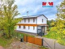 Pronájem rodinného domu, Petrovice, 200 m2