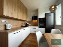 Prodej bytu 3+1, Plzeň, Manětínská, 70 m2