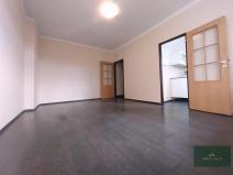 Prodej bytu 2+1, Hrádek, 1. máje, 46 m2