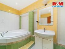 Prodej bytu 4+1, Cheb, Přátelství, 92 m2