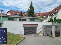 Pronájem garážového stání, Brno, Högrova, 16 m2