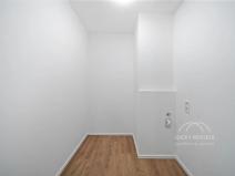 Pronájem bytu 1+kk, Praha - Chodov, Líbalova, 27 m2