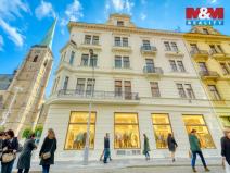 Pronájem obchodního prostoru, Plzeň - Vnitřní Město, náměstí Republiky, 227 m2
