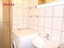 Pronájem bytu 2+kk, Praha - Řepy, Makovského, 40 m2