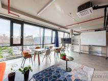 Prodej kanceláře, Brno, Pražákova, 211 m2