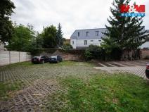 Pronájem garážového stání, Pardubice - Zelené Předměstí, Hronovická, 400 m2