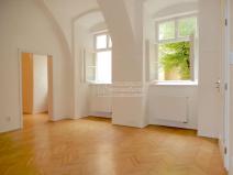 Pronájem kanceláře, Praha - Malá Strana, Karmelitská, 62 m2