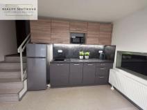 Pronájem obchodního prostoru, Hradec Králové, Vlčkovická, 700 m2