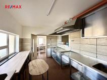 Prodej obchodního prostoru, Jindřichův Hradec, 150 m2