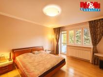 Prodej bytu 3+1, Praha - Dejvice, Mydlářka, 105 m2