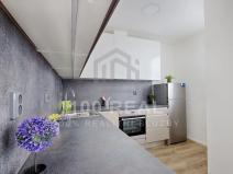 Pronájem bytu 2+kk, Hradec Králové, Průmyslová, 39 m2