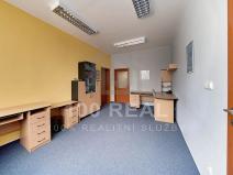 Pronájem kanceláře, Hradec Králové, Za Škodovkou, 93 m2