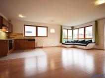 Pronájem rodinného domu, Praha - Hloubětín, Stropnická, 142 m2