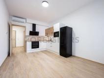 Pronájem bytu 2+kk, Pardubice, Rokycanova, 70 m2