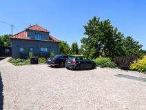 Prodej obchodního prostoru, Říčany - Jažlovice, Jažlovická, 249 m2