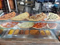 Pronájem restaurace, Praha - Smíchov, Stroupežnického, 87 m2