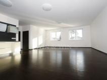 Pronájem bytu 4+kk, Praha - Horní Počernice, Náchodská, 124 m2